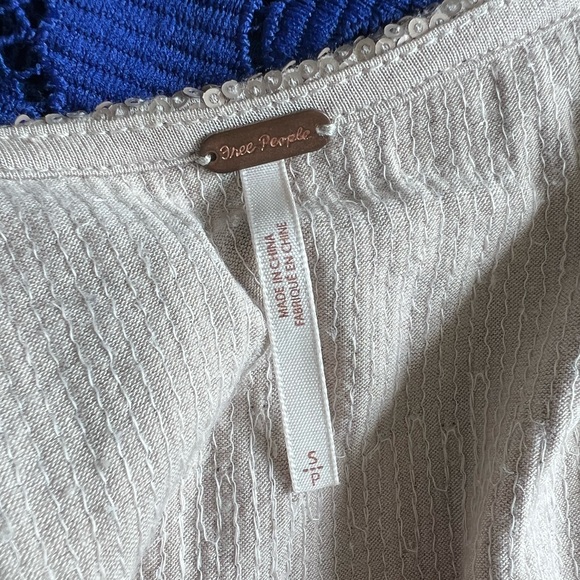 SOLD****FREE PEOPLE METALLIC DRENCHED SEQUIN MINI DRESS ROSEGOLD COMBO - Picture 9 of 13